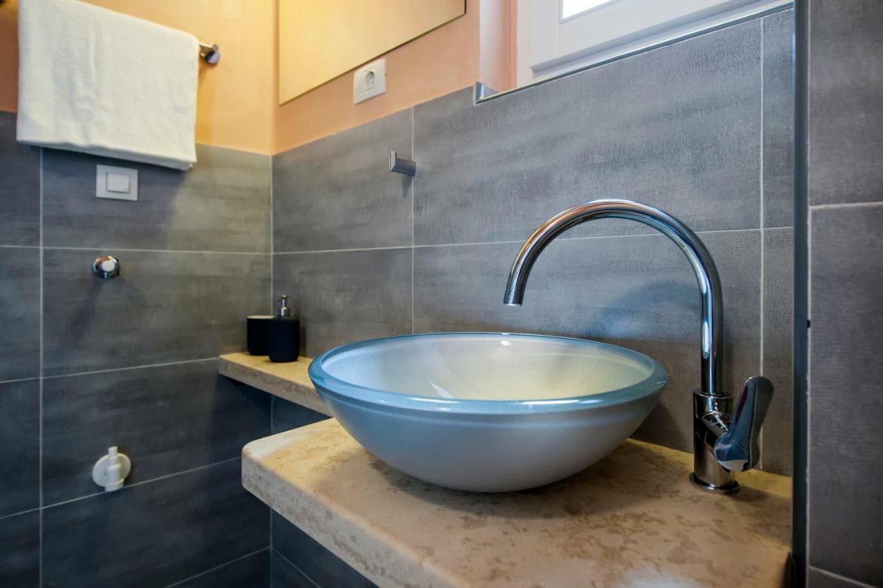 Apartment And Studio Ca' 3 Vie Ρόβινι Εξωτερικό φωτογραφία