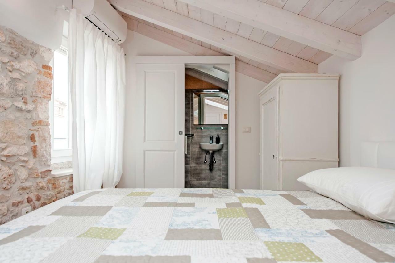 Apartment And Studio Ca' 3 Vie Ρόβινι Εξωτερικό φωτογραφία