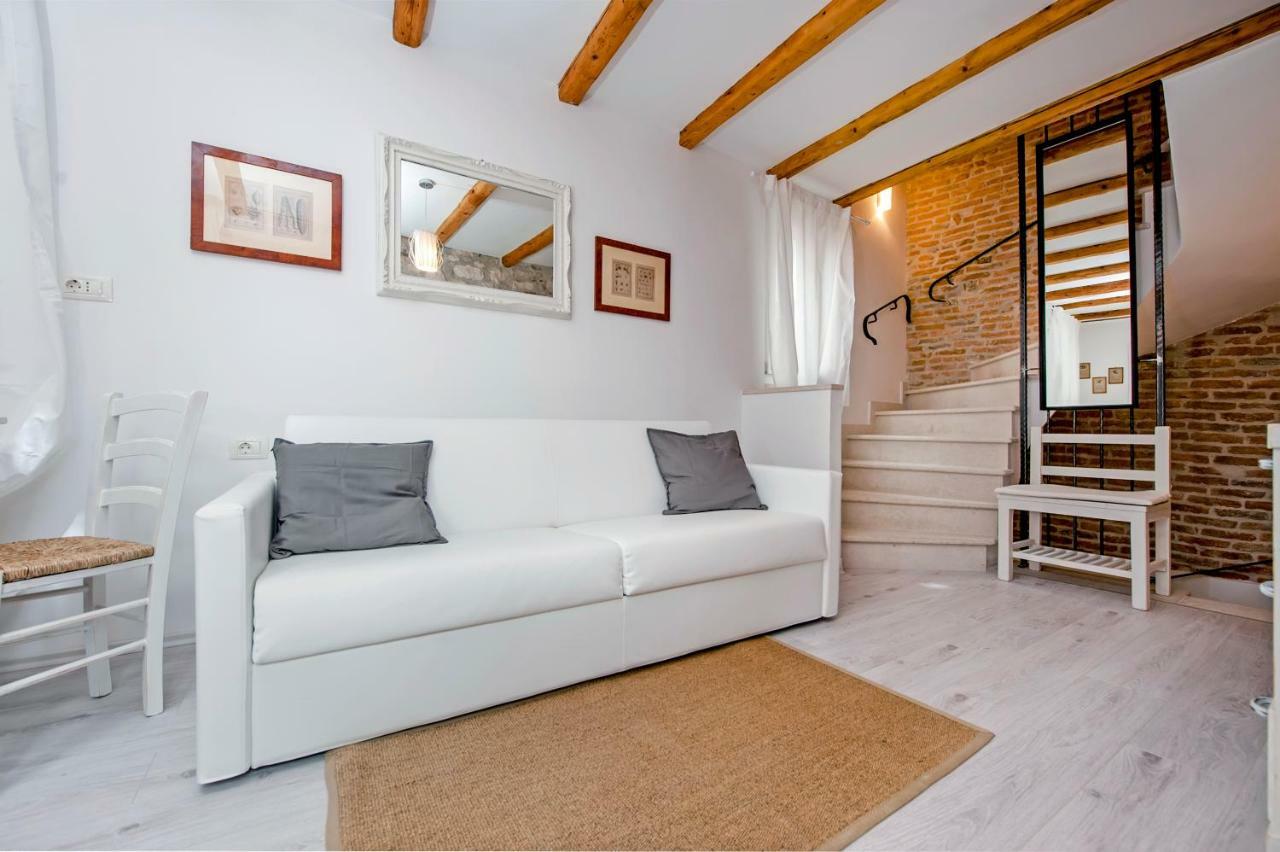 Apartment And Studio Ca' 3 Vie Ρόβινι Εξωτερικό φωτογραφία