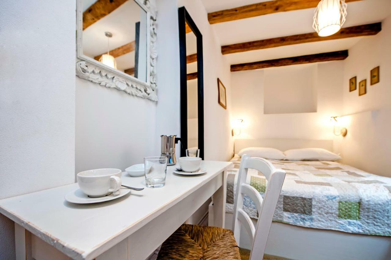 Apartment And Studio Ca' 3 Vie Ρόβινι Εξωτερικό φωτογραφία
